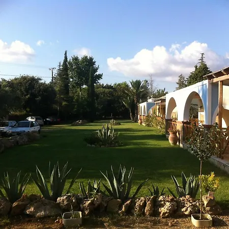 Trikalioti's Estate Affittacamere Chavari