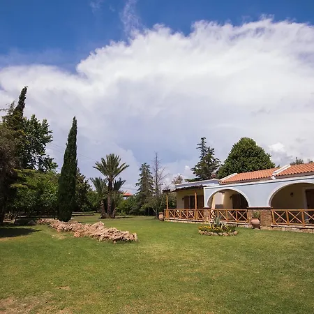 Trikalioti's Estate *
