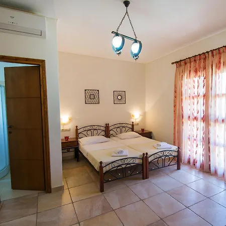 Trikalioti's Estate Πανσιόν *